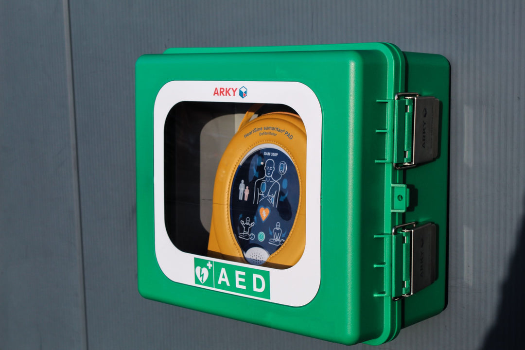 ARKY AED Outdoor Cabinet with Heating elements
