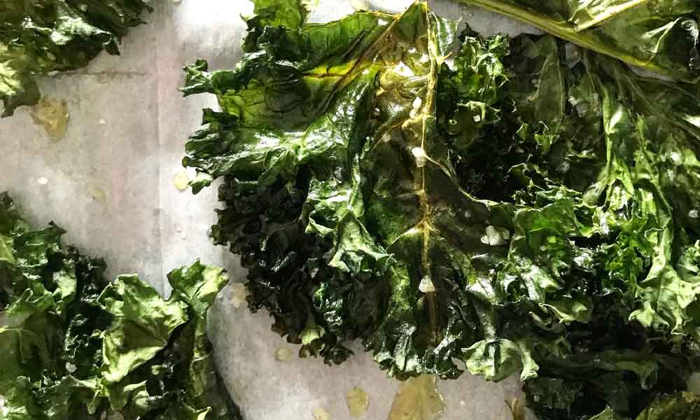9 tips to avoid illness from salad greens