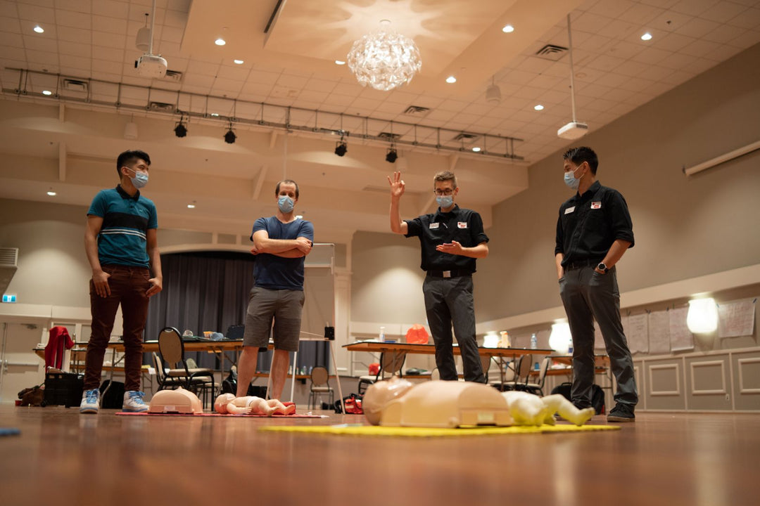 CPR training by expert instructors - Pacific First Aid